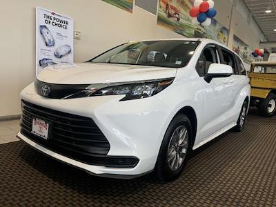 2024 Toyota Sienna AWD Minivan for sale #42598U - photo 1