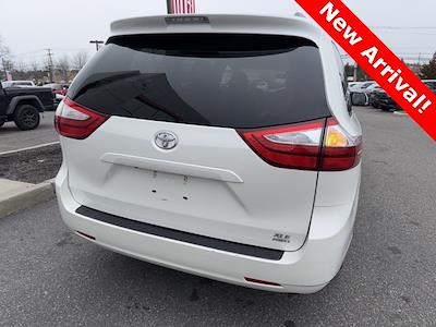 Used 2017 Toyota Sienna XLE Premium Minivan for sale #45192U - photo 2
