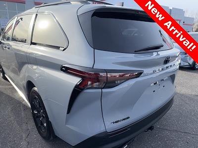 2025 Toyota Sienna AWD Minivan for sale #U33226 - photo 2
