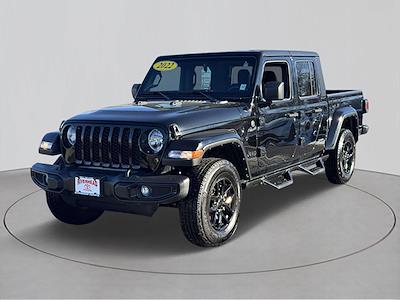 Used 2022 Jeep Gladiator - photo 1