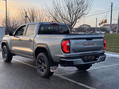 Used 2025 GMC Canyon Elevation Crew Cab for sale #UB6380 - photo 2
