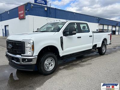 New 2025 Ford F-250 XL Crew Cab 4x4 Pickup for sale #15346 - photo 1