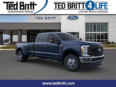 2025 Ford F-350 Crew Cab DRW 4x4 Pickup for sale #50460 - photo 1