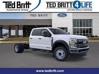 2025 Ford F-450 Crew Cab DRW 4x4 Cab Chassis for sale #51282 - photo 1