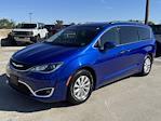 Used 2019 Chrysler Pacifica Touring Plus Minivan thumbnail 10