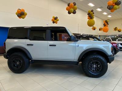 New 2025 Ford Bronco - photo 1