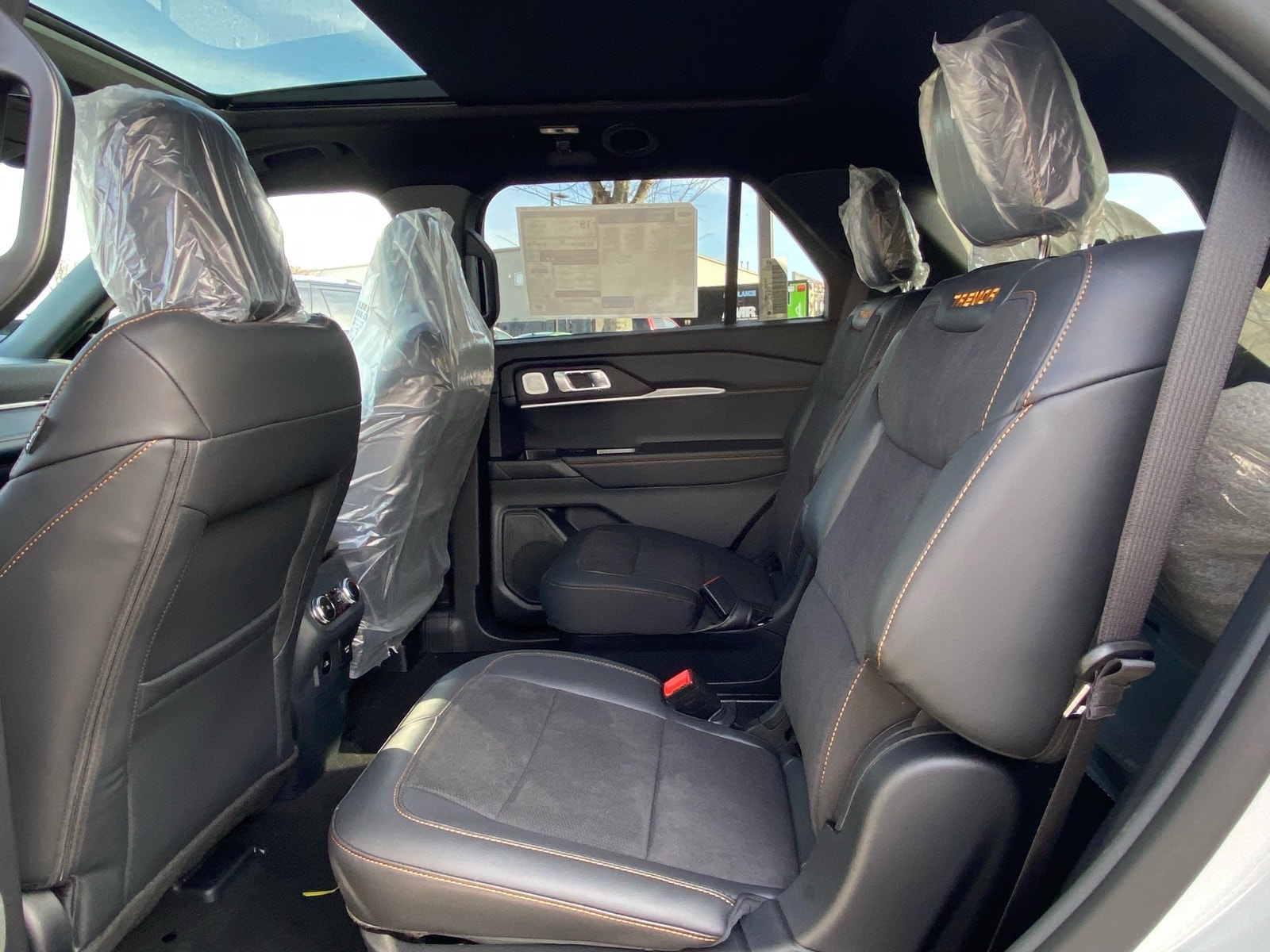 New 2026 Ford Explorer - photo 17