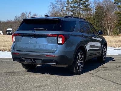 Used 2025 Ford Explorer - photo 1
