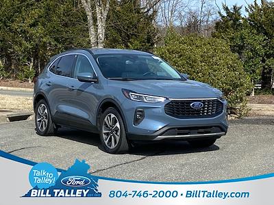 Used 2025 Ford Escape - photo 1