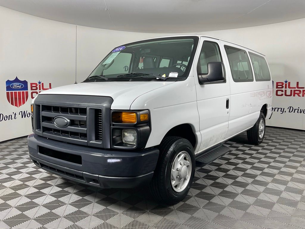 Used 2014 Ford E-350 - photo 8