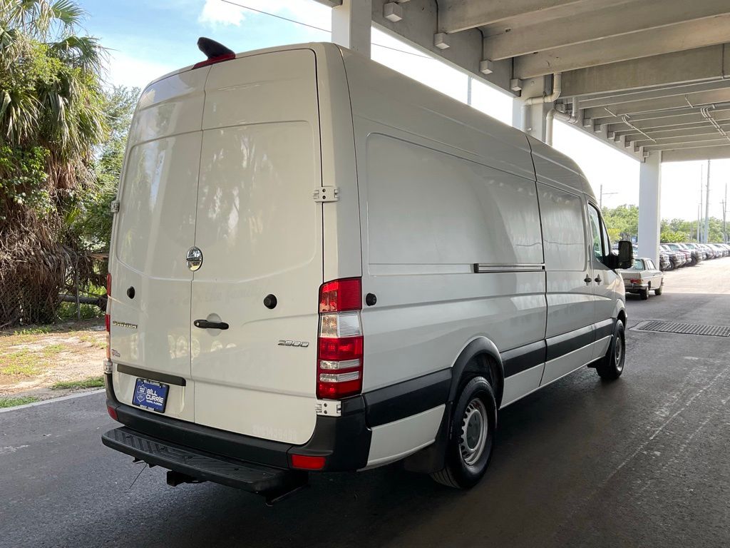 Used 2018 Freightliner Sprinter 2500 - photo 2