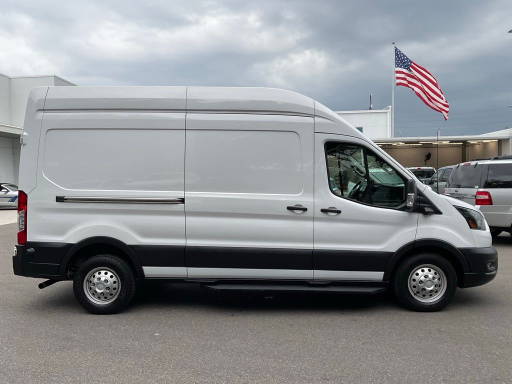 Used 2023 Ford Transit 350 - photo 5
