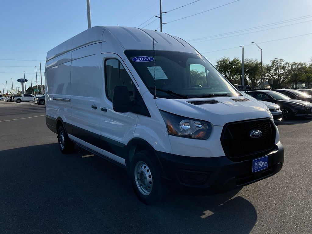 Used 2023 Ford Transit 250 - photo 1