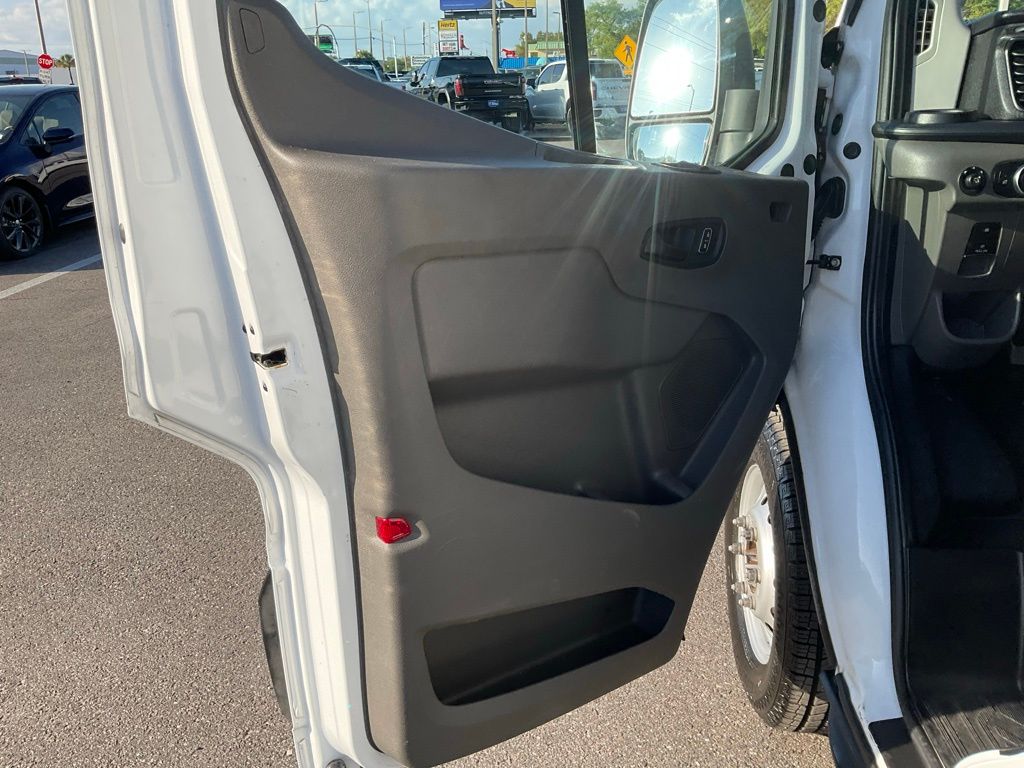 Used 2023 Ford Transit 250 - photo 14