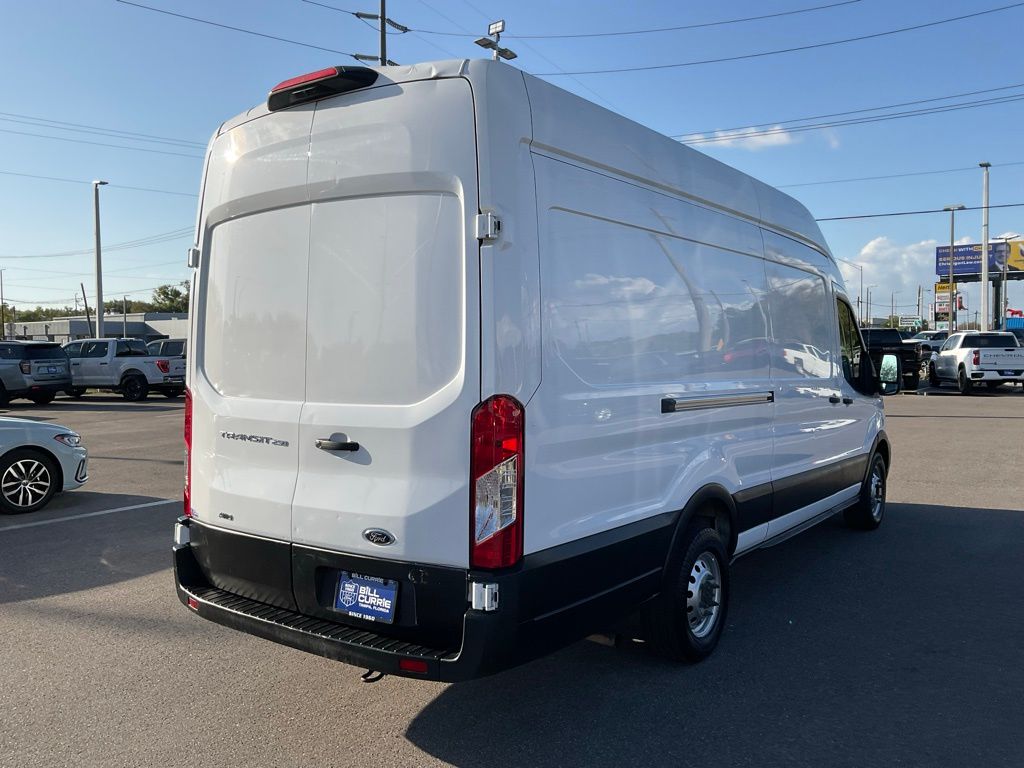 Used 2023 Ford Transit 250 - photo 5