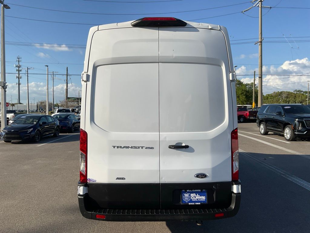 Used 2023 Ford Transit 250 - photo 7