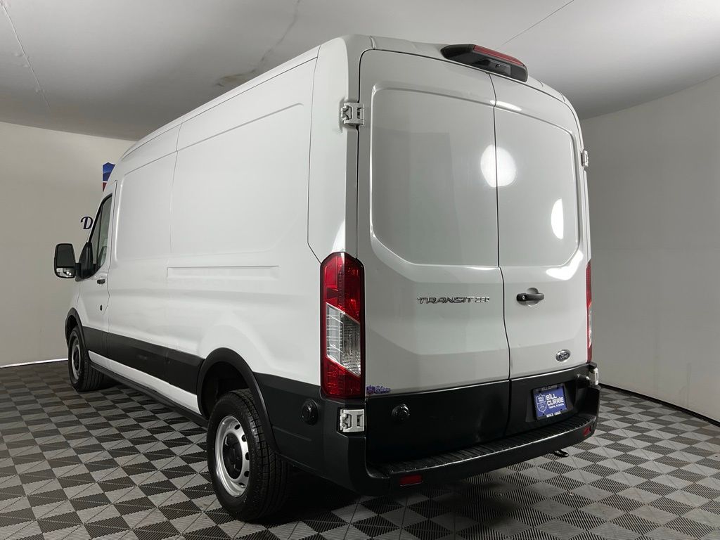 Used 2024 Ford Transit 250 - photo 8
