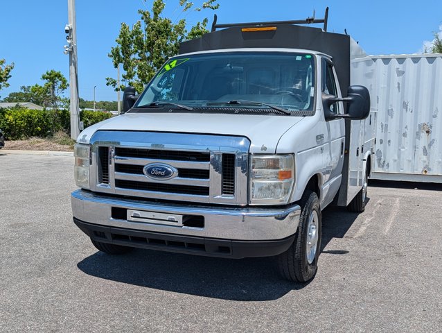 Used 2017 Ford E-350 - photo 1
