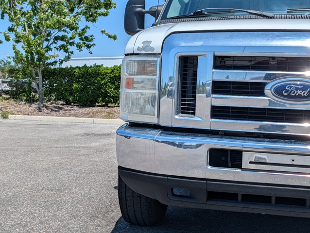 Used 2017 Ford E-350 - photo 11