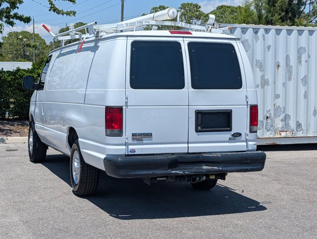 Used 2014 Ford E-250 - photo 8