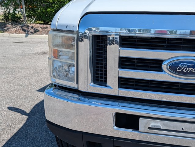 Used 2017 Ford E-350 - photo 11