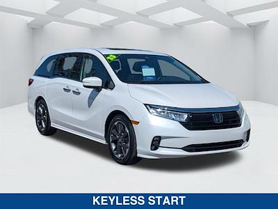 Used 2023 Honda Odyssey - photo 1