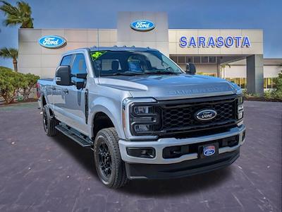 Used 2024 Ford F-250 - photo 1
