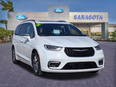 2024 Chrysler Pacifica FWD Minivan for sale #RR164490 - photo 1
