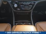 Used 2024 Chrysler Pacifica Pinnacle Minivan for sale #RR164490 - photo 20