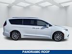 Used 2024 Chrysler Pacifica Pinnacle Minivan for sale #RR164490 - photo 4