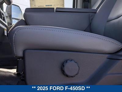 New 2025 Ford F-450 - photo 1