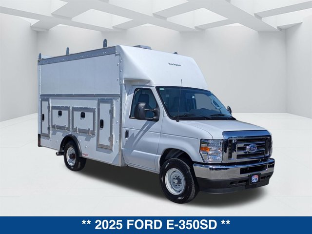 New 2025 Ford E-350 - photo 5