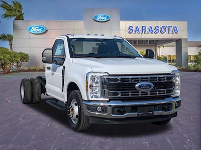 2025 Ford F-350 Regular Cab DRW RWD Cab Chassis for sale #SED48895 - photo 1
