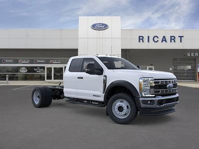New 2025 Ford F-550 - photo 1