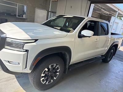 2024 Nissan Frontier Crew Cab 4WD Pickup for sale #FTS2016A - photo 2