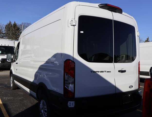 New 2026 Ford Transit 250 - photo 6