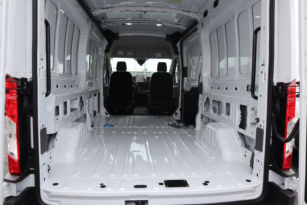 New 2026 Ford Transit 250 - photo 2
