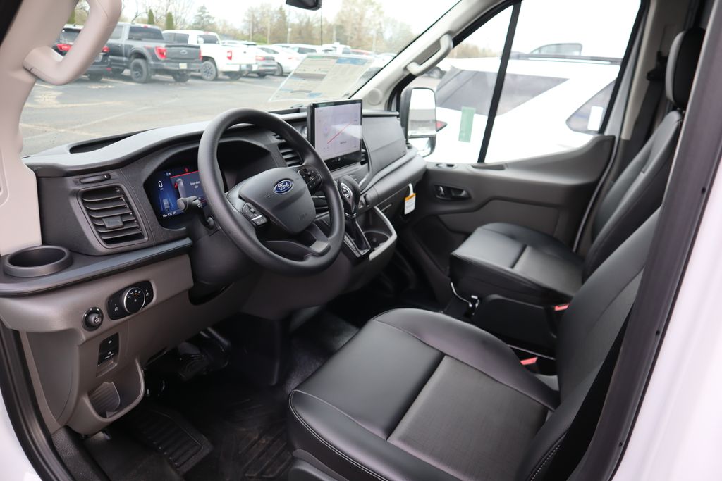 New 2026 Ford Transit 250 - photo 8