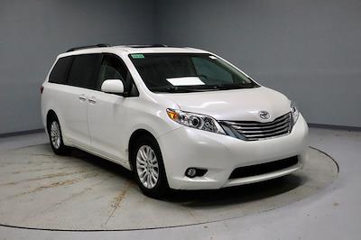 2015 Toyota Sienna FWD Minivan for sale #KTS2134A - photo 1