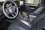 2024 Jeep Gladiator Crew Cab 4WD Pickup for sale #PRC41430A - photo 24