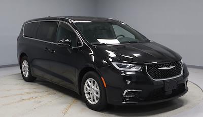 2025 Chrysler Pacifica FWD Minivan for sale #PRT55215 - photo 1