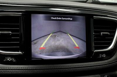 2020 Chrysler Pacifica FWD Minivan for sale #PRT56355 - photo 2