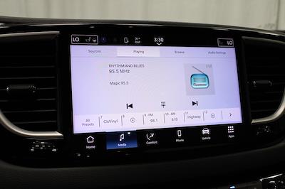 2023 Chrysler Pacifica FWD Minivan for sale #PRT56388 - photo 2