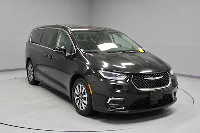 2023 Chrysler Pacifica FWD Minivan for sale #PRT56584 - photo 1