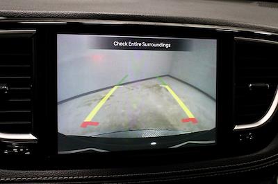 2023 Chrysler Pacifica FWD Minivan for sale #PRT56584 - photo 2