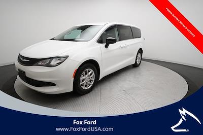 Used 2024 Chrysler Voyager - photo 1
