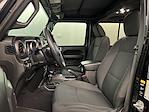 2021 Jeep Gladiator Crew Cab 4x4 Pickup for sale #D31323A - photo 24