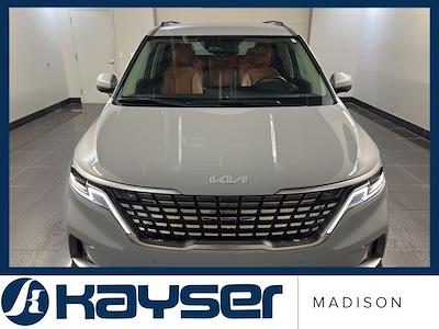 Used 2024 Kia Carnival - photo 1