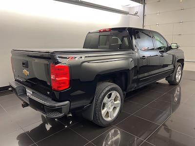 Used 2018 Chevrolet Silverado 1500 LT Crew Cab 4x4 Pickup for sale #RR3105D - photo 2