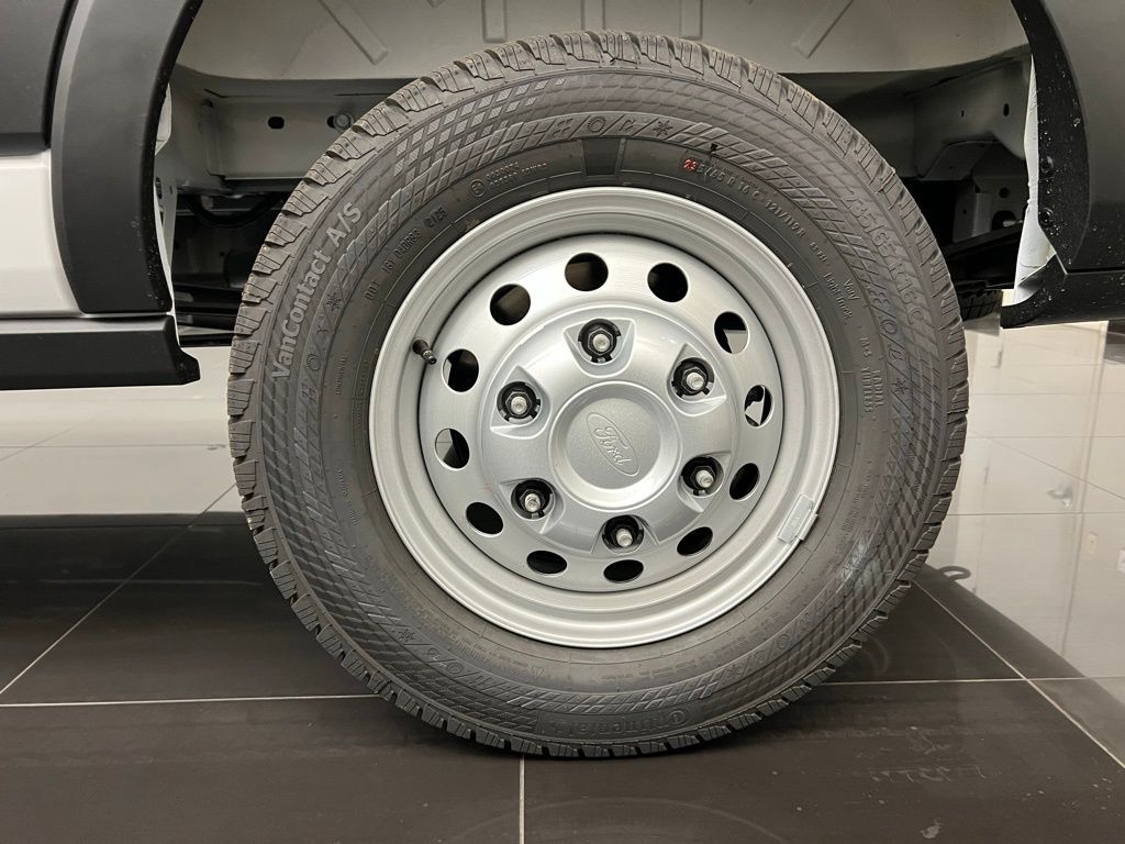 New 2025 Ford Transit 250 - photo 10